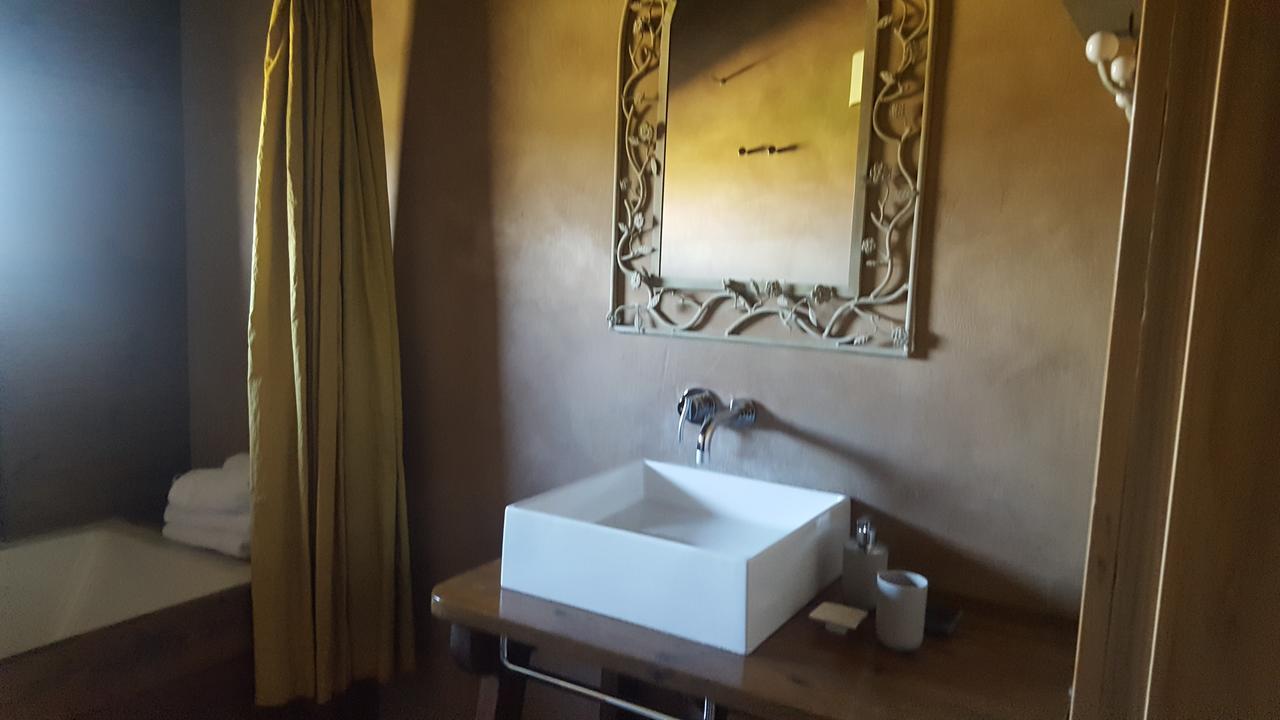 La Torre Blanca Villa Cardona Kültér fotó
